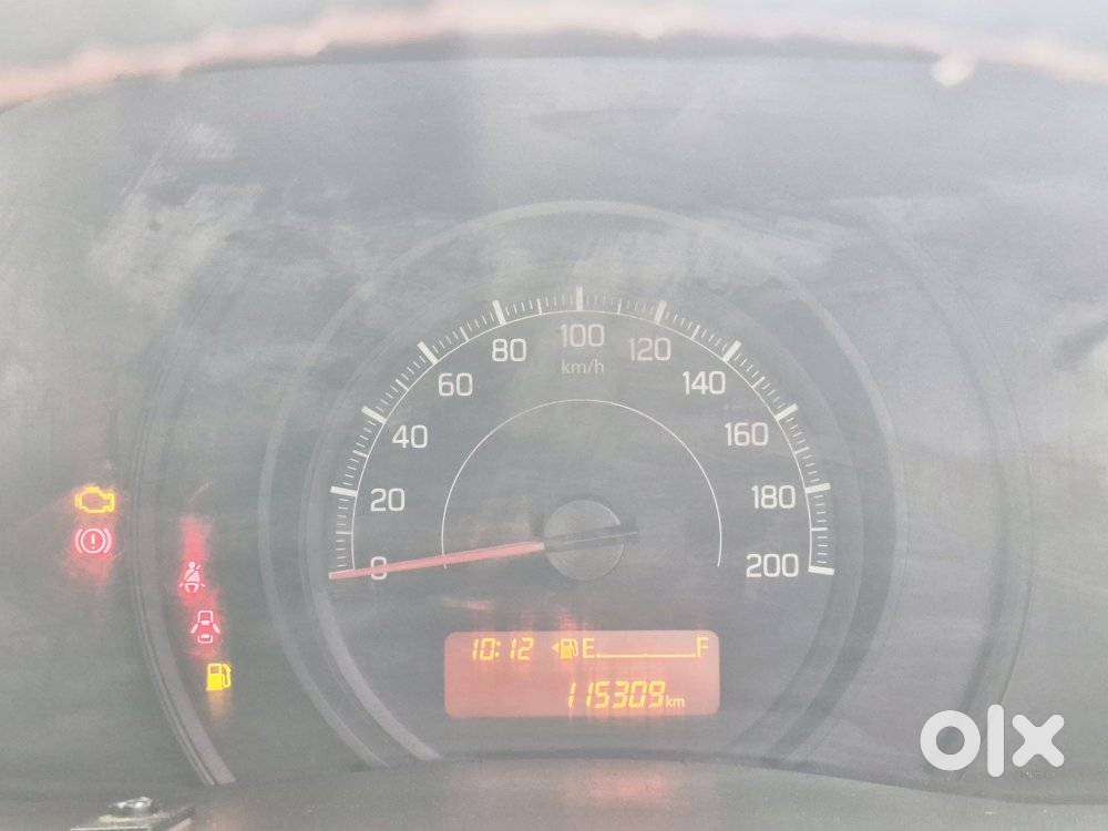 Maruti Suzuki Swift 1.2 Lxi (o), 2022, Petrol