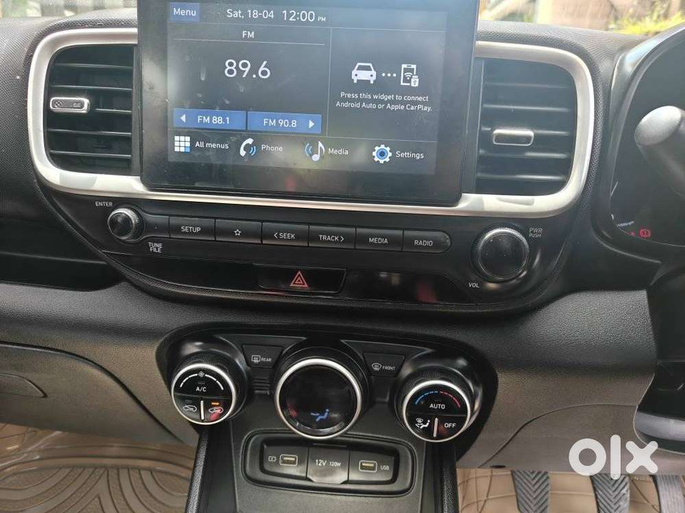 Hyundai Venue Sx Mt, 2022, Diesel