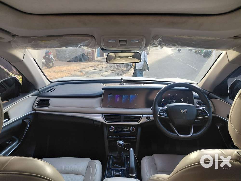 Mahindra Xuv700 Diesel 2023 Model