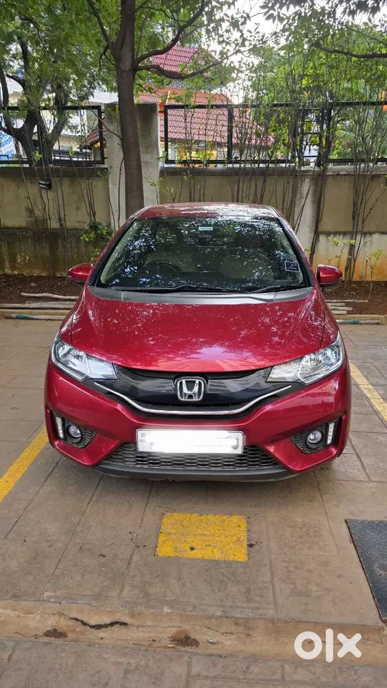 2019 Honda Jazz 1.2vx Cvt Petrol Automatic. 25200km Accessories 1lakh+