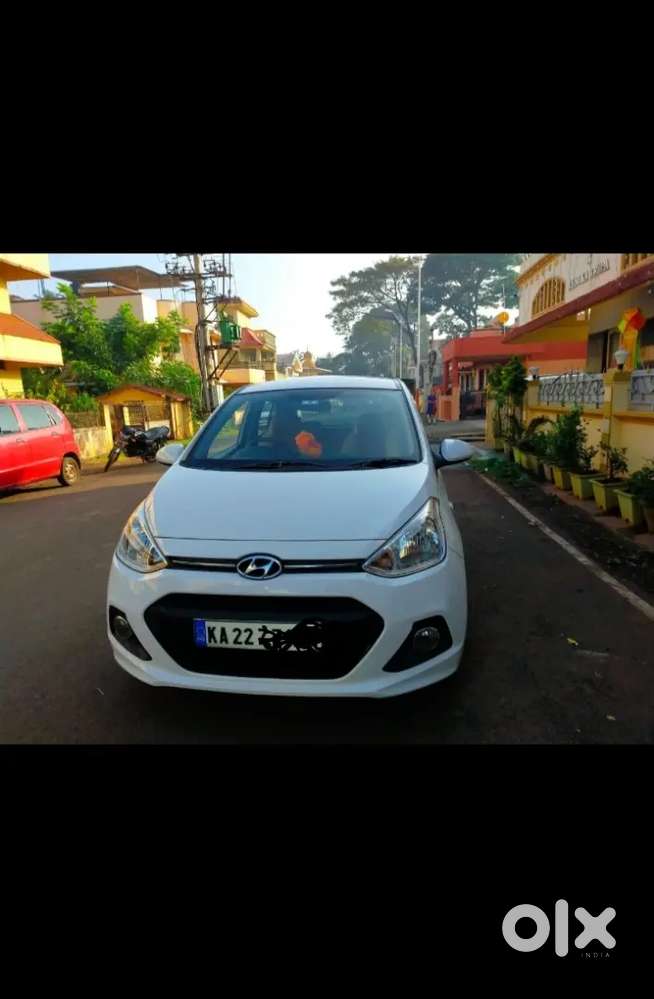 Hyundai Grand I10 2015 Petrol 24000 Km Driven