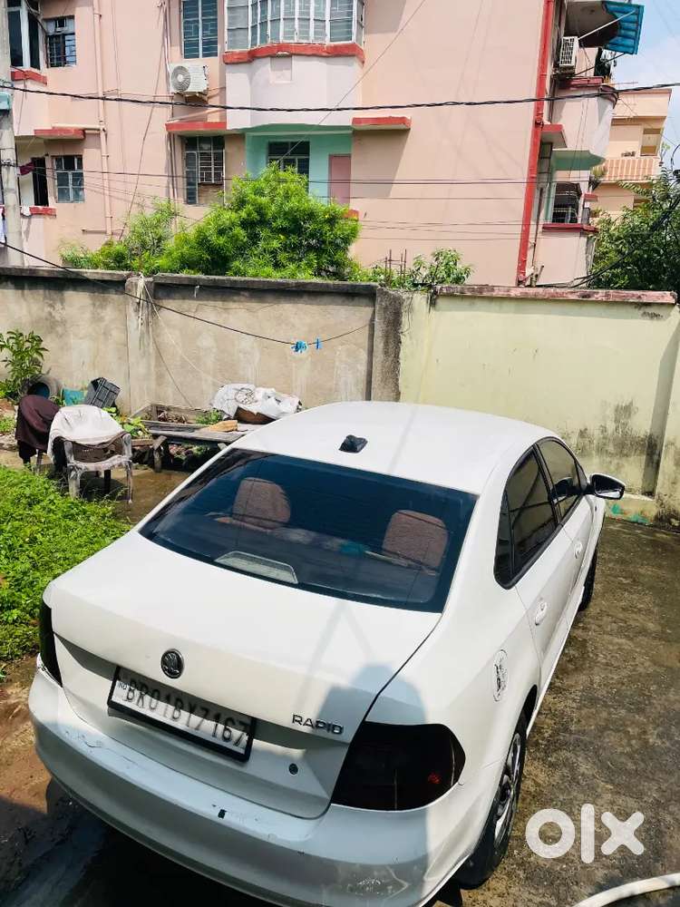 Skoda Rapid 1.6 Active 2015