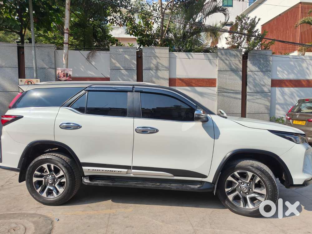 Toyota Fortuner Legender 4x2 At 2.8, 2022, Diesel