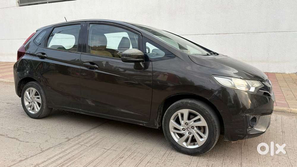 Honda Jazz V Automatic, 2016, Petrol