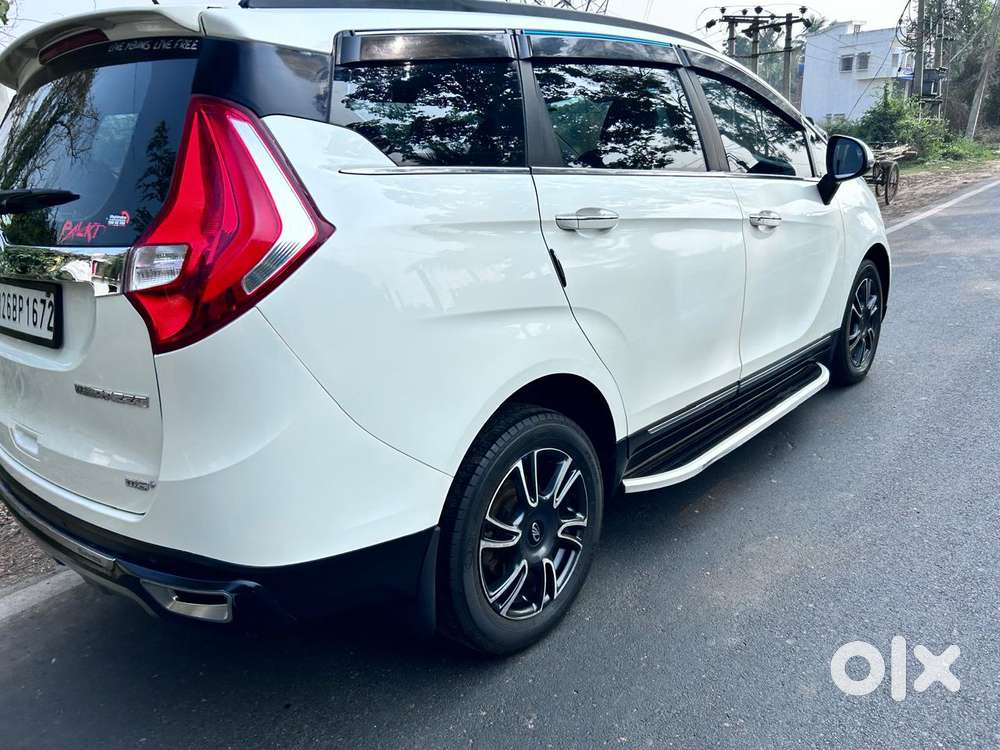 Mahindra Marazzo 1.5 M6 Plus 8 Str, 2021, Diesel