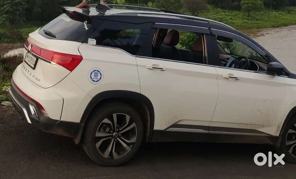 Mg Hector Plus 2024 Petrol 42000 Km Driven