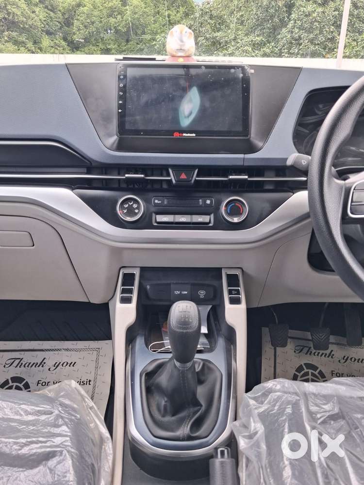 Kia Carens 1.5 Premium 7 Str, 2023, Petrol