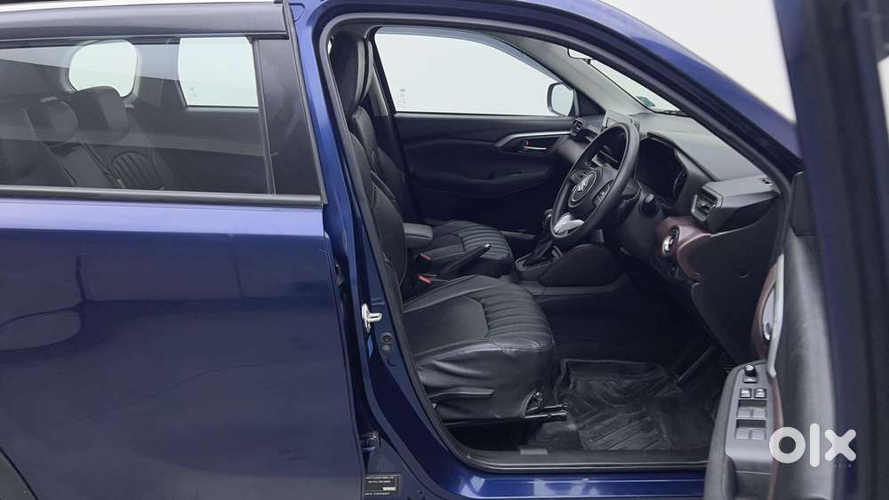 Maruti Suzuki Grand Vitara 1.5 Delta Smart Hybrid At, 2023, Petrol