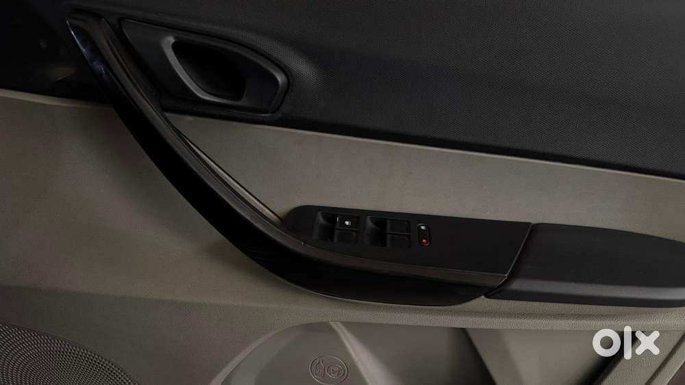 Tata Tiago 1.05 Revotorq Xt, 2018, Petrol