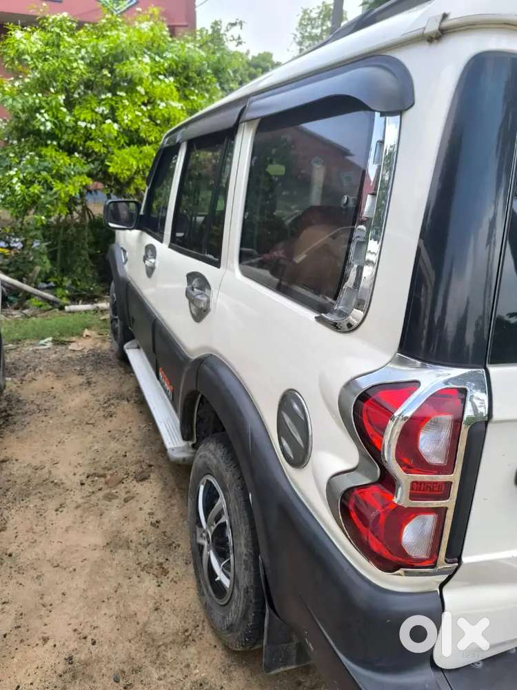 Mahindra Scorpio 2.2 S3 2019