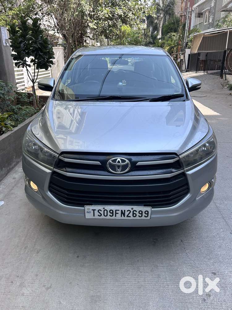 Toyota Innova Crysta 2.4 G Mt 7 Str, 2017, Diesel