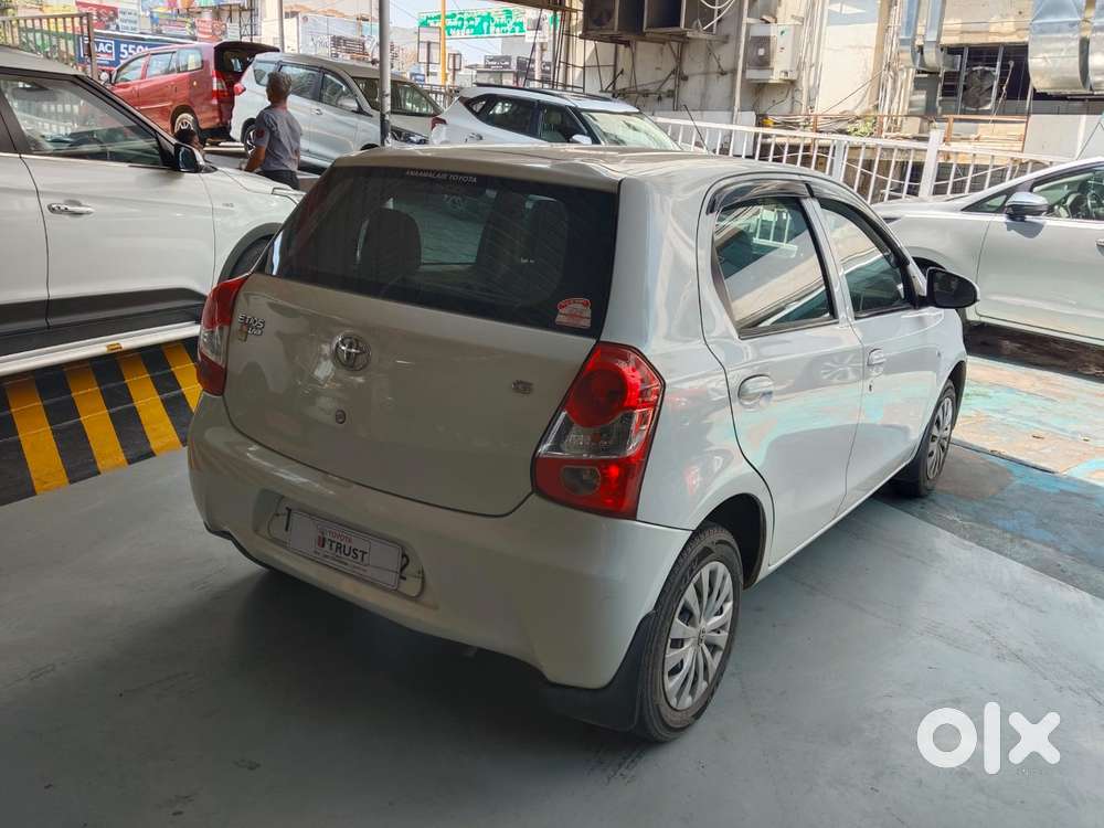 Toyota Etios Liva, 2015, Petrol