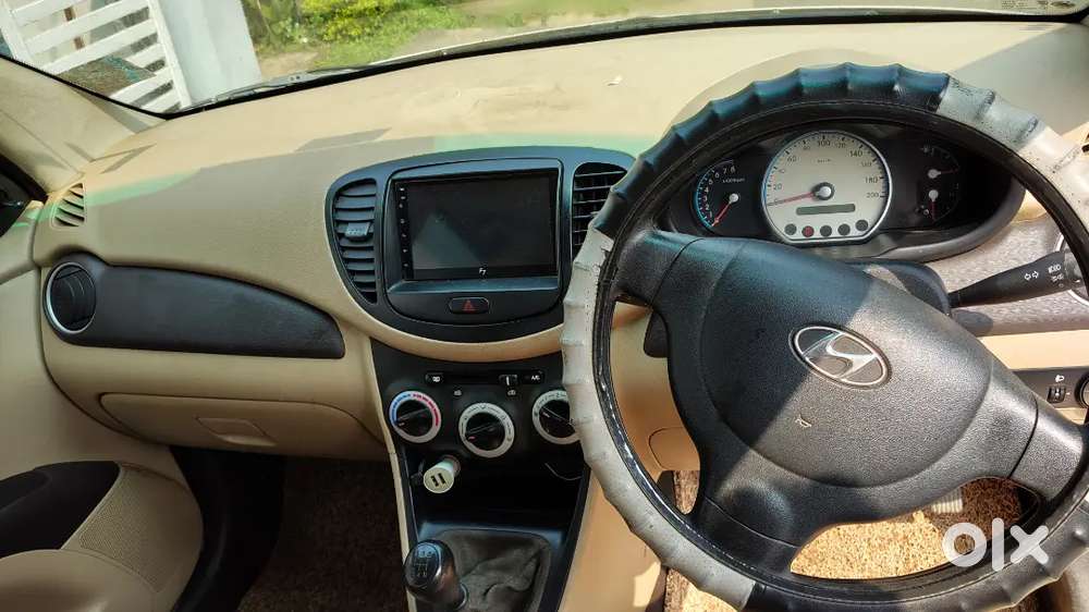 Hyundai Grand I10 1.2 Sportz 2011