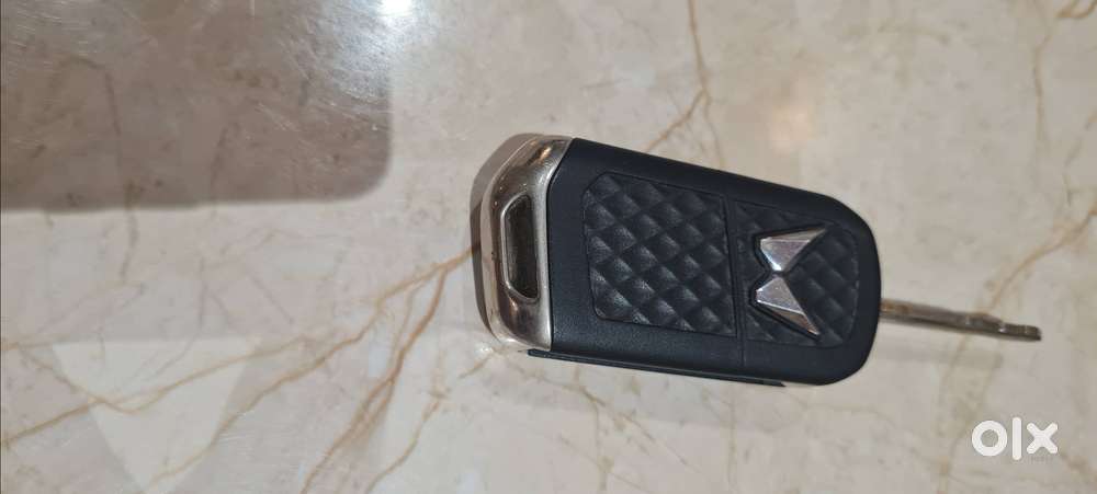 Showroom  Maintained. Accidentsfree