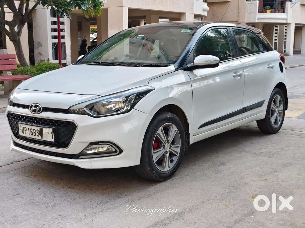 I20 Sportz + 2018 Model 1st Owner 50000 Km With Service Record