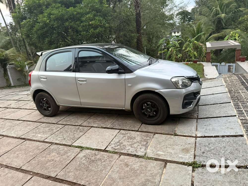 Toyota Etios Liva 2013