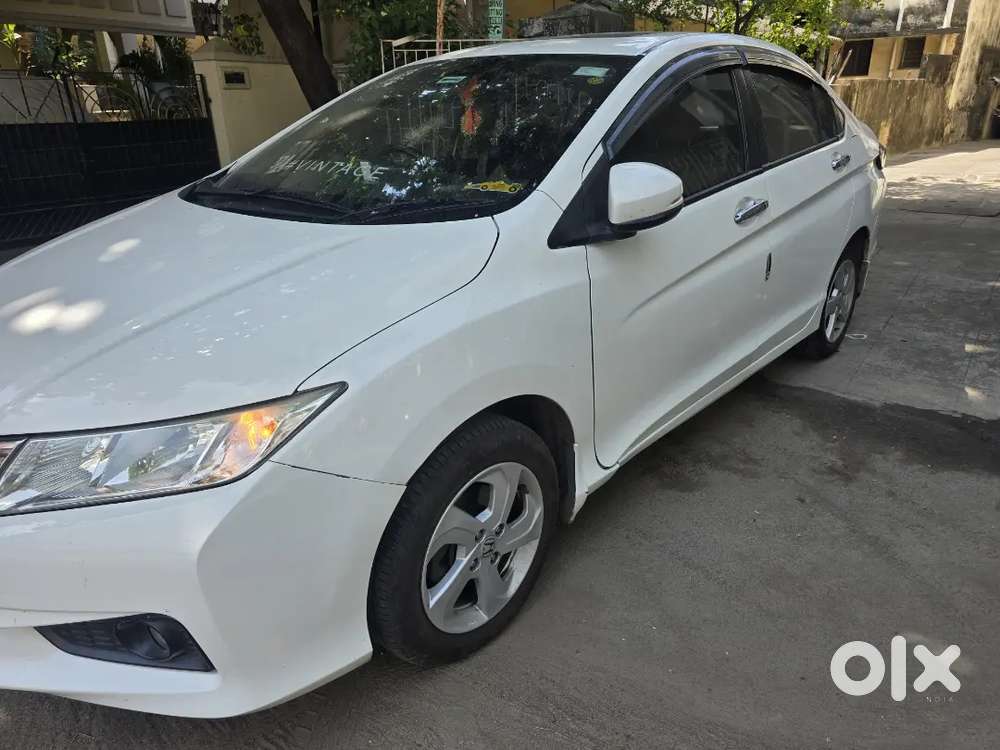 Honda City Vx Cvt 2016 – Excellent Condition