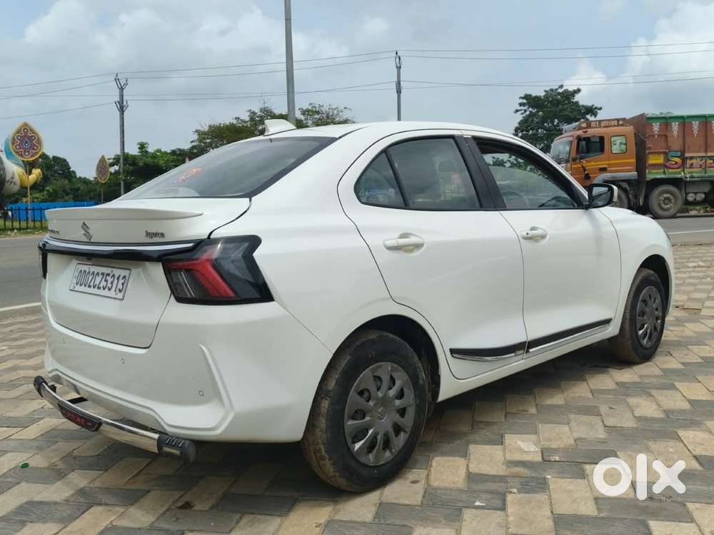 Maruti Suzuki Dzire 1.2 Vxi, 2025, Petrol