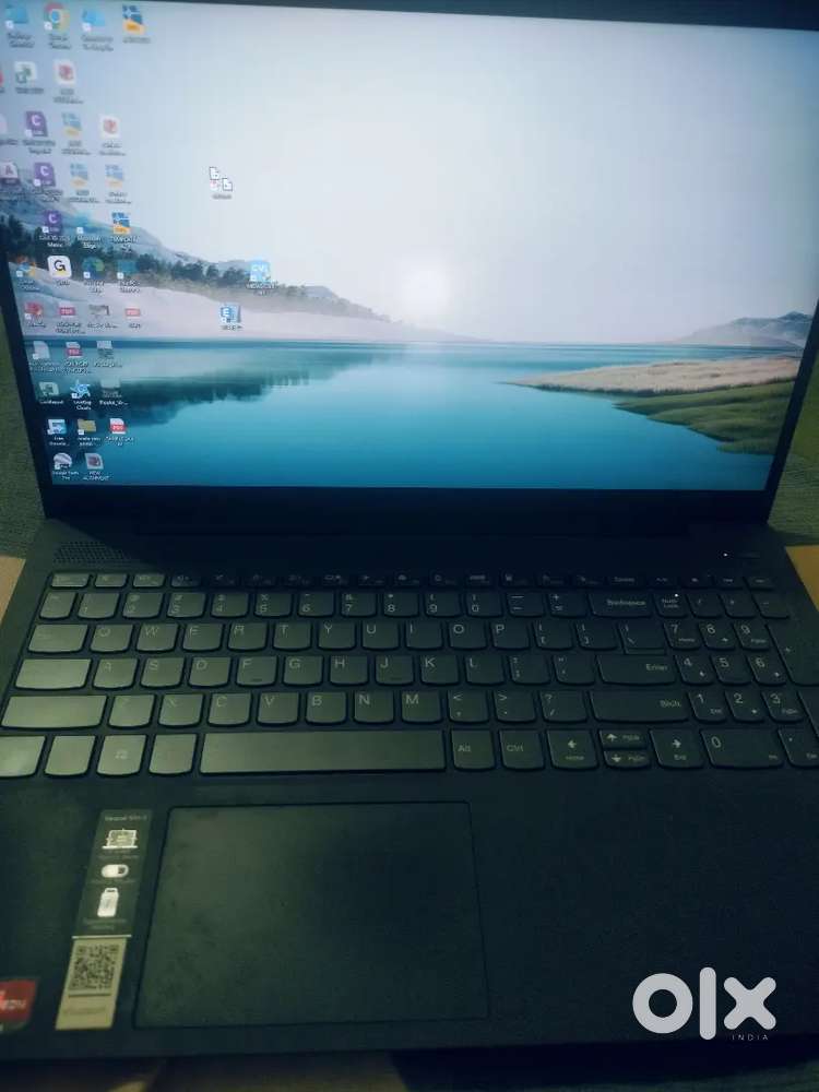 Lenovo IdeaPad 5 Rygen 7 16GB RAM