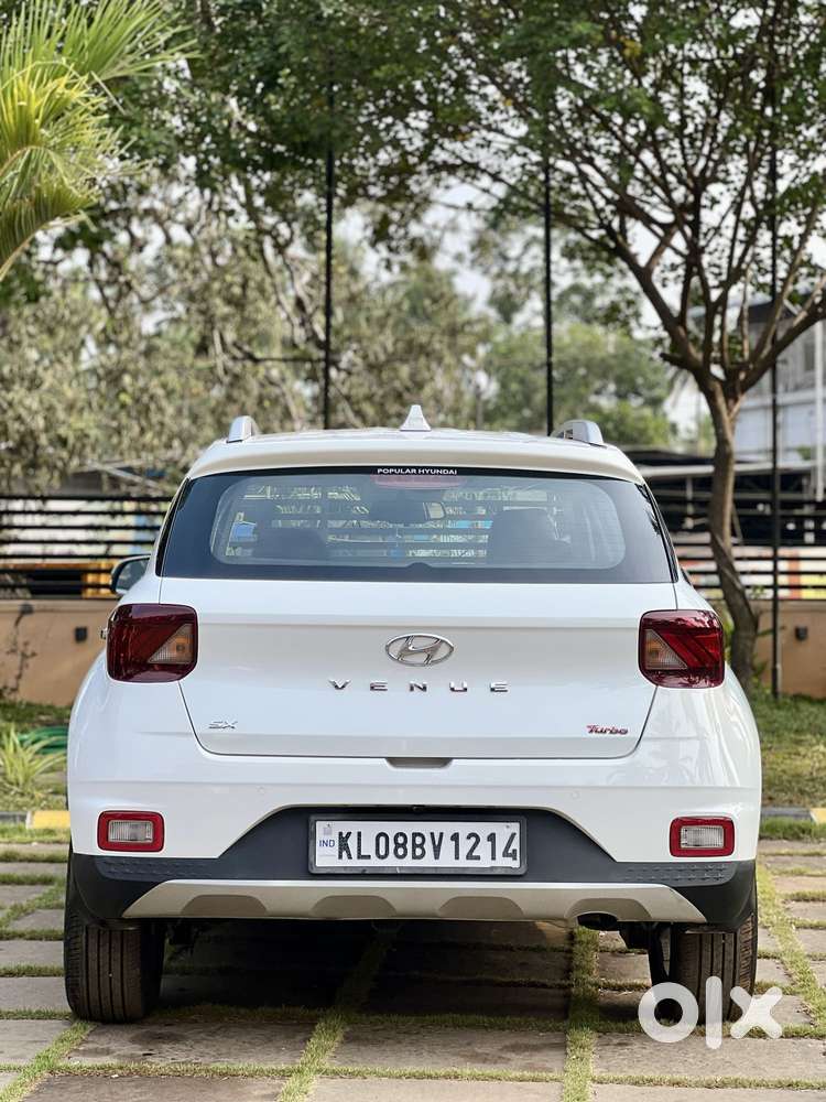 Hyundai Venue 1.0 Sx (o) Turbo Dct, 2020, Petrol