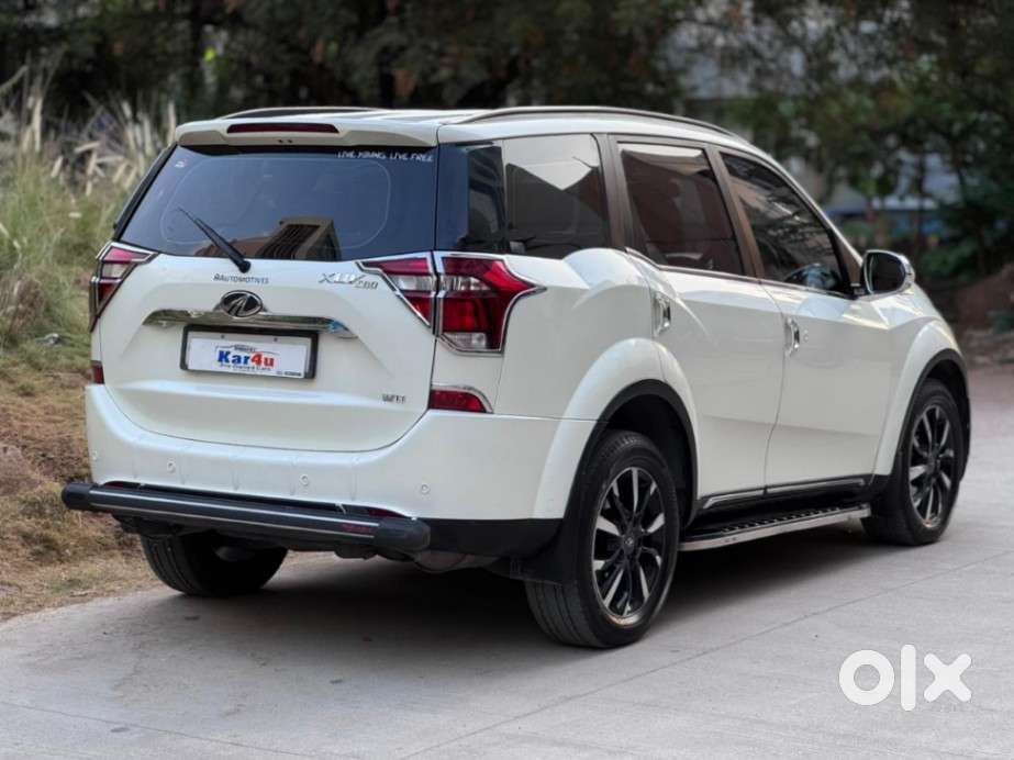 Mahindra Xuv500 W11 Option Awd, 2021, Diesel