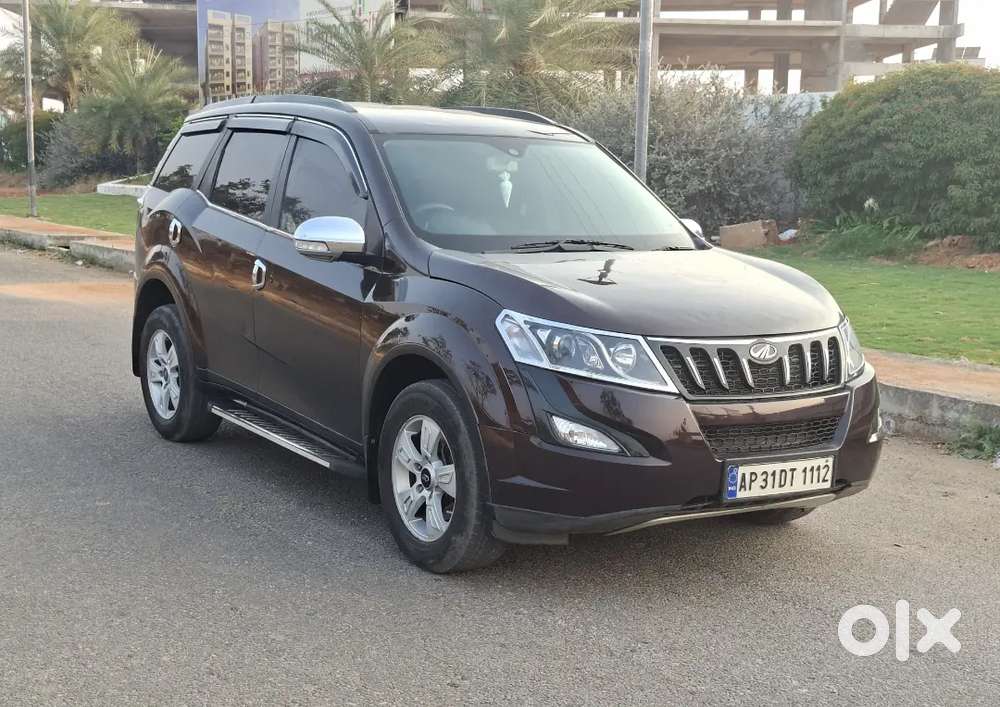 Mahindra Xuv500 2016 Diesel 130000 Km Driven