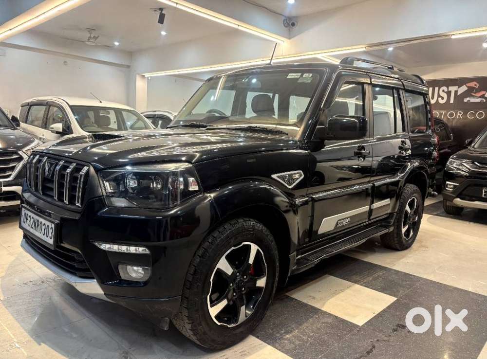Mahindra Scorpio Classic 2.2 S 11 Mt 7 Str, 2023, Diesel