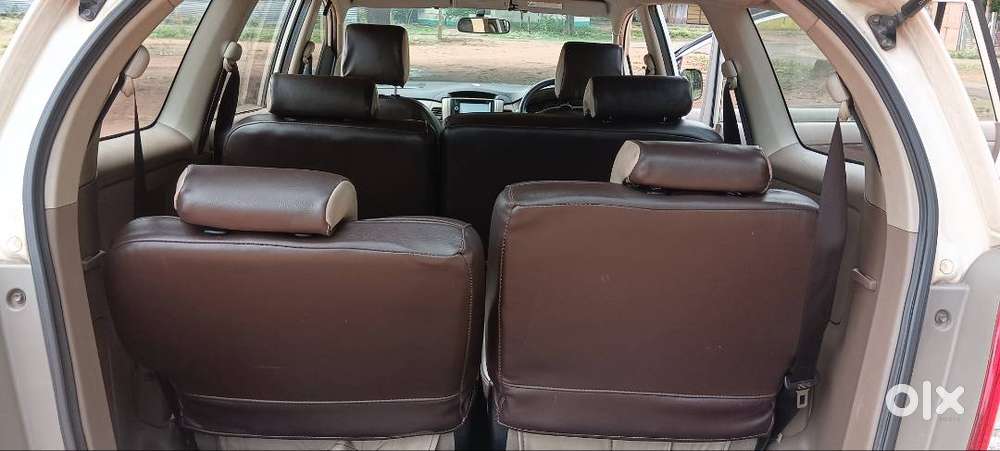 Toyota Innova 2.5 2016