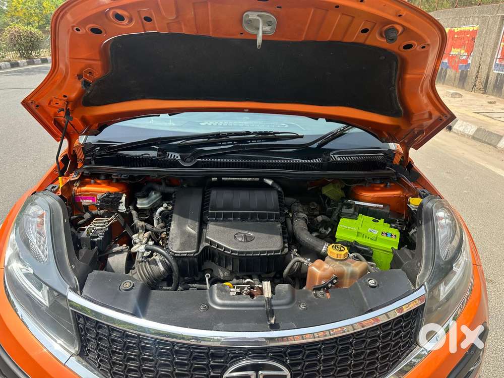 Tata Nexon 1.5 Revotorq Xza Plus Dualtone, 2018, Diesel