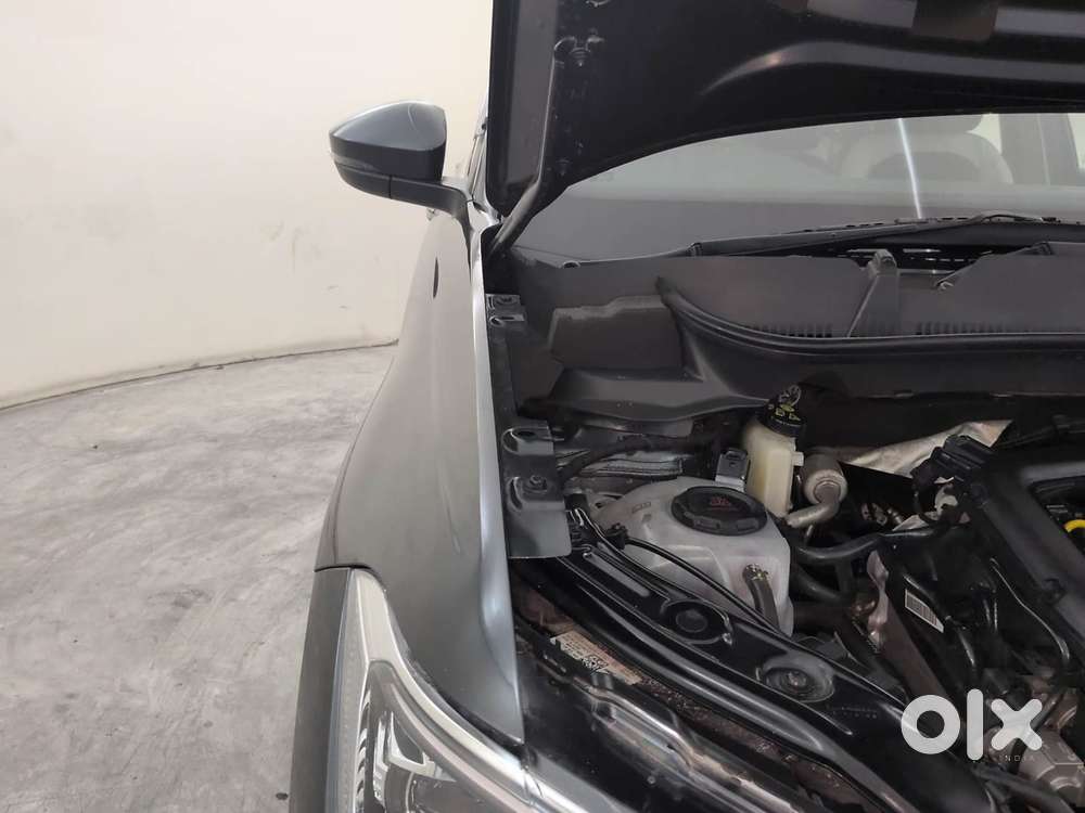 Volkswagen Taigun Topline 1.0 Tsi At (electric Seats), 2022, Petrol