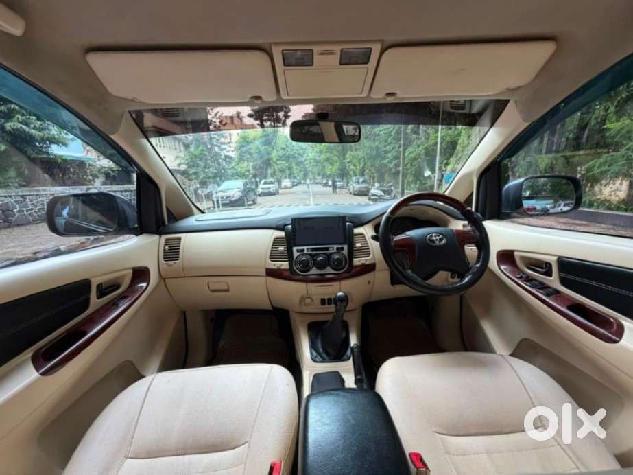 Toyota Innova 2.5 G (diesel) 7 Seater, 2015, Diesel