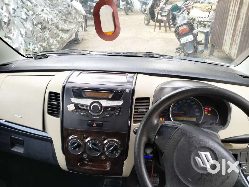 2017 Maruti Wagon R Vxi Automatic, 87000 Km Driven