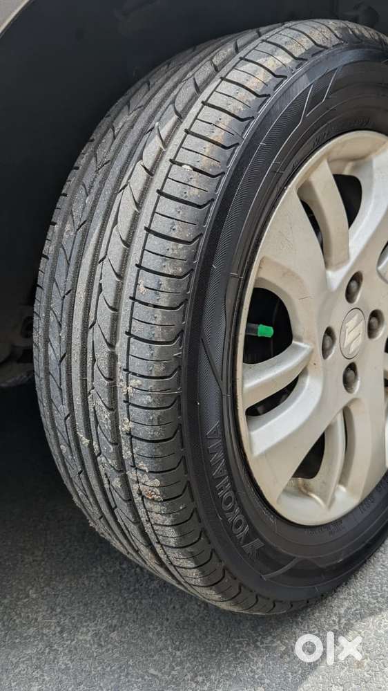 Maruti Suzuki Swift Dzire Zxi + Mt, 2013, Petrol