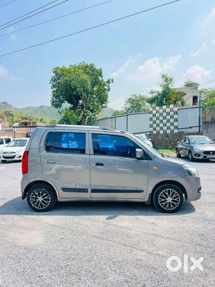 Maruti Suzuki Wagon R Vxi, 2012, Cng & Hybrids