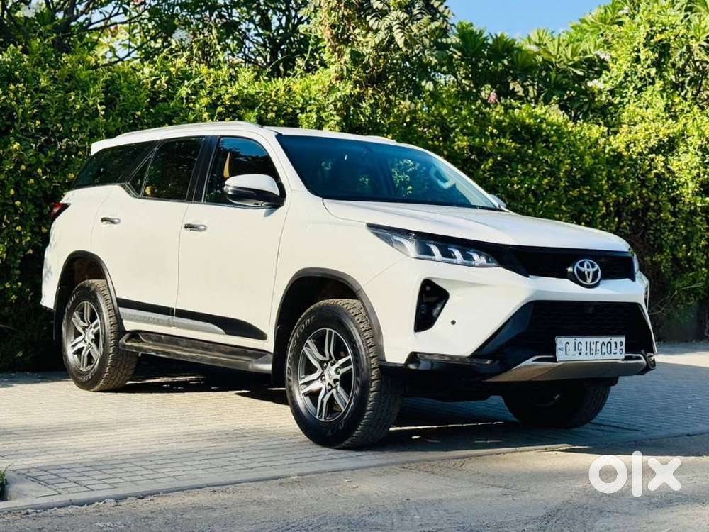 Toyota Fortuner Legender 4x2 At 2.8, 2023, Diesel