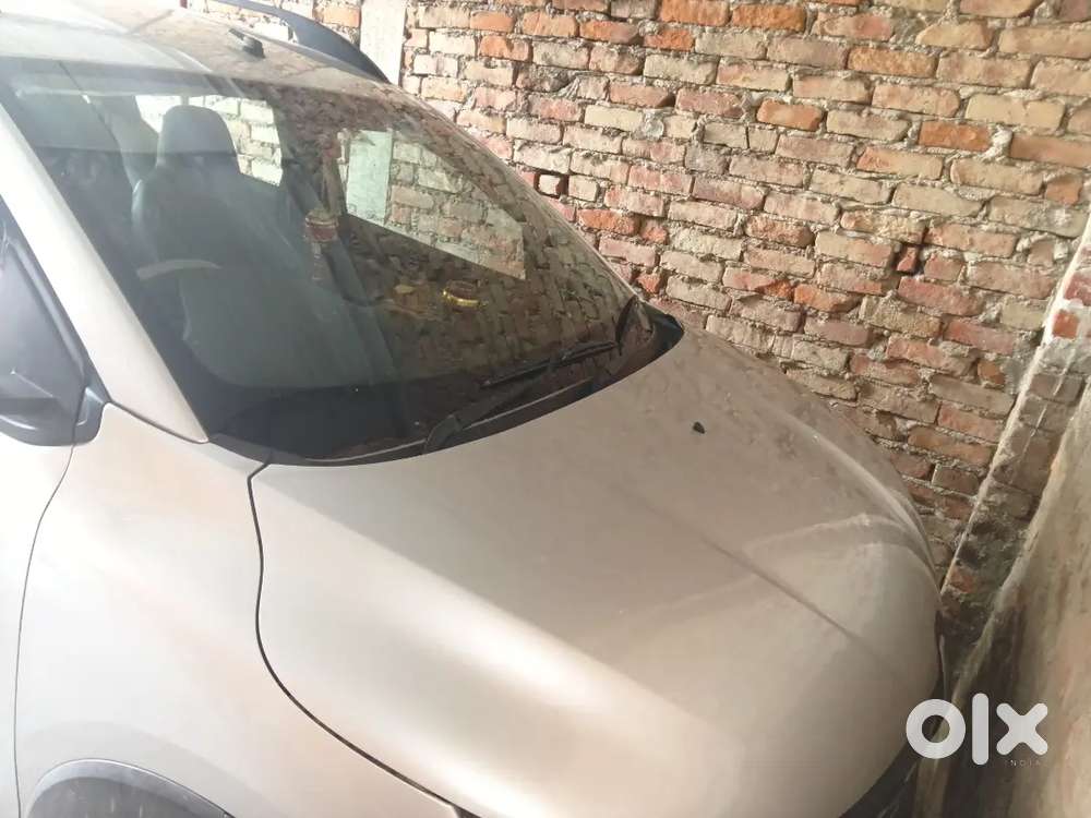 Car Me Koi Kami Nahin Hai