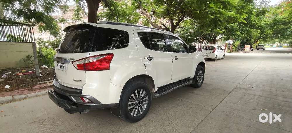 Isuzu Mu-x 2019 Diesel Well Maintained