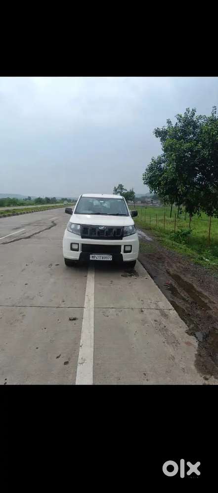 Mahindra Tuv 300 2019