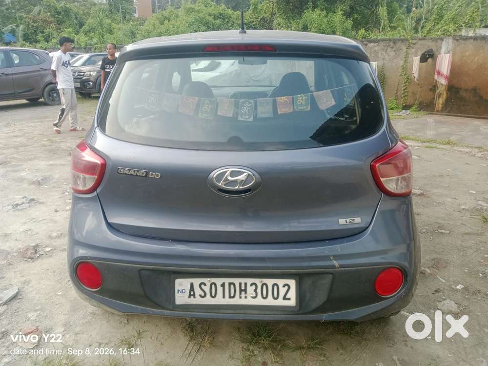 Hyundai Grand I10 Sportz, 2017, Petrol