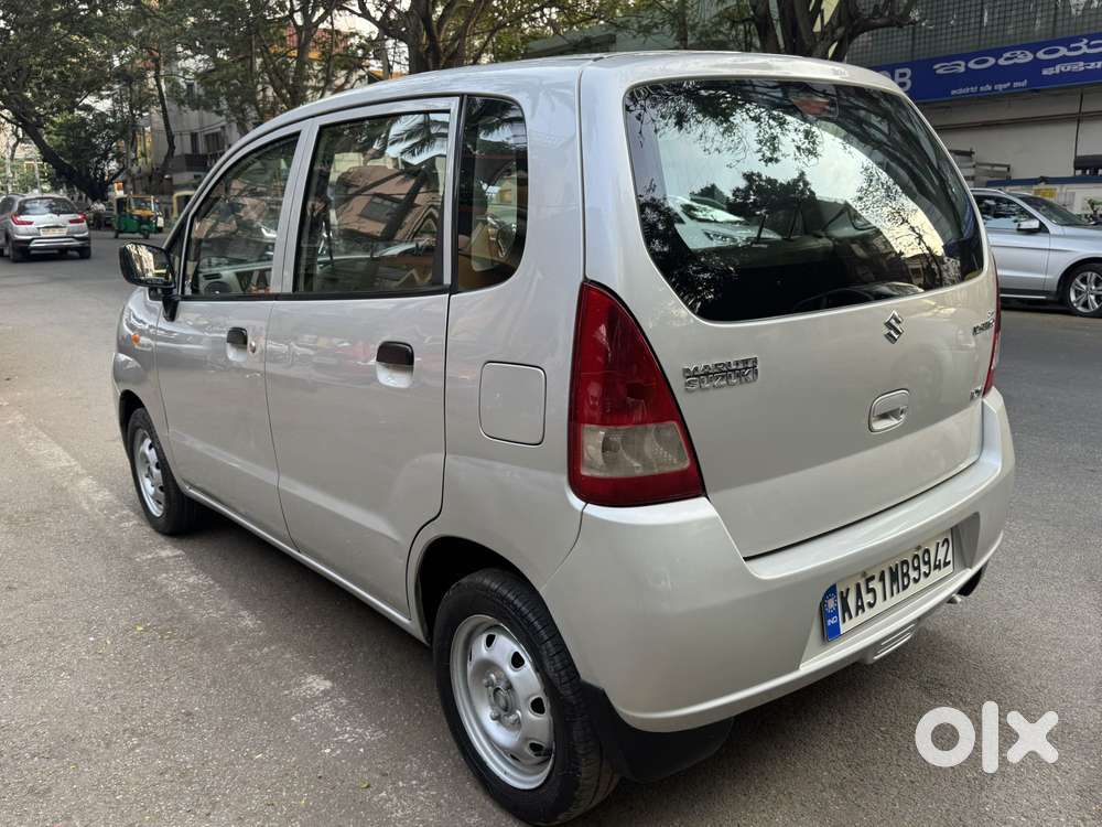 Maruti Suzuki Zen Estilo Lxi Bs Iv, 2011, Petrol