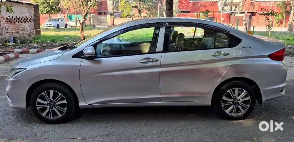 Honda City 2017 Petrol 70000 Km Driven