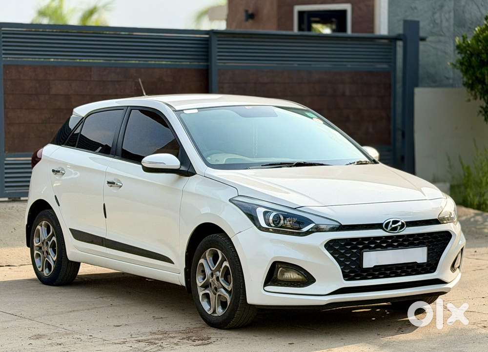 Hyundai I20 Asta (o) 1.2 Mt, 2018, Petrol