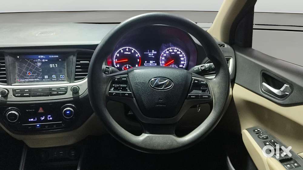 Hyundai Verna 1.6 Vtvt Sx, 2018, Petrol