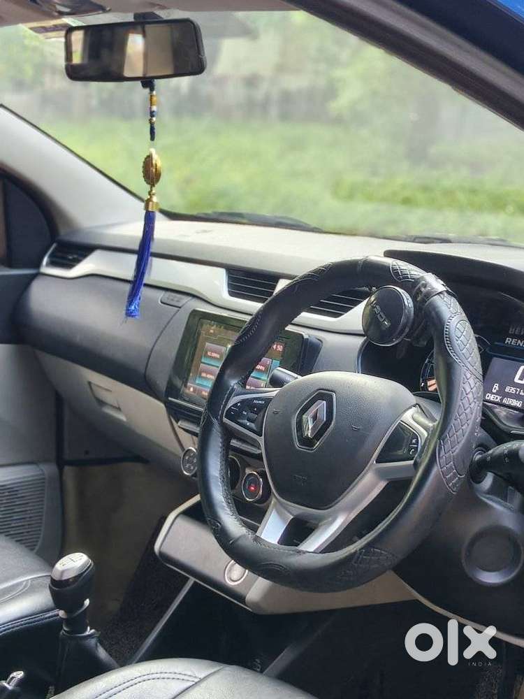 Renault Triber Rxz, 2021, Petrol
