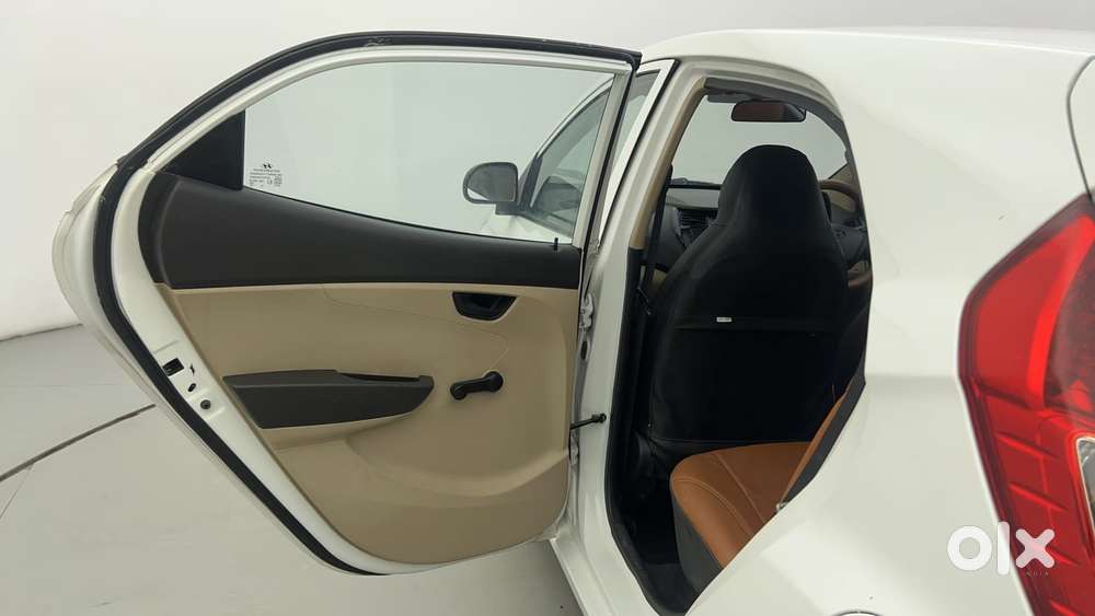Hyundai Eon Era +, 2016, Petrol