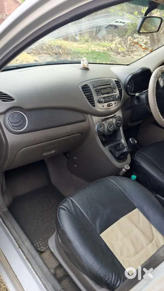 I10 Era-2011( Petrol/cng)