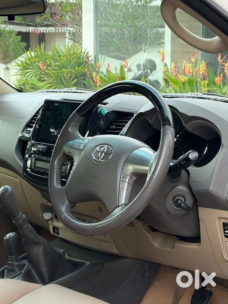 Toyota Fortuner [ ] 3.0 4x4 Mt, 2012, Diesel