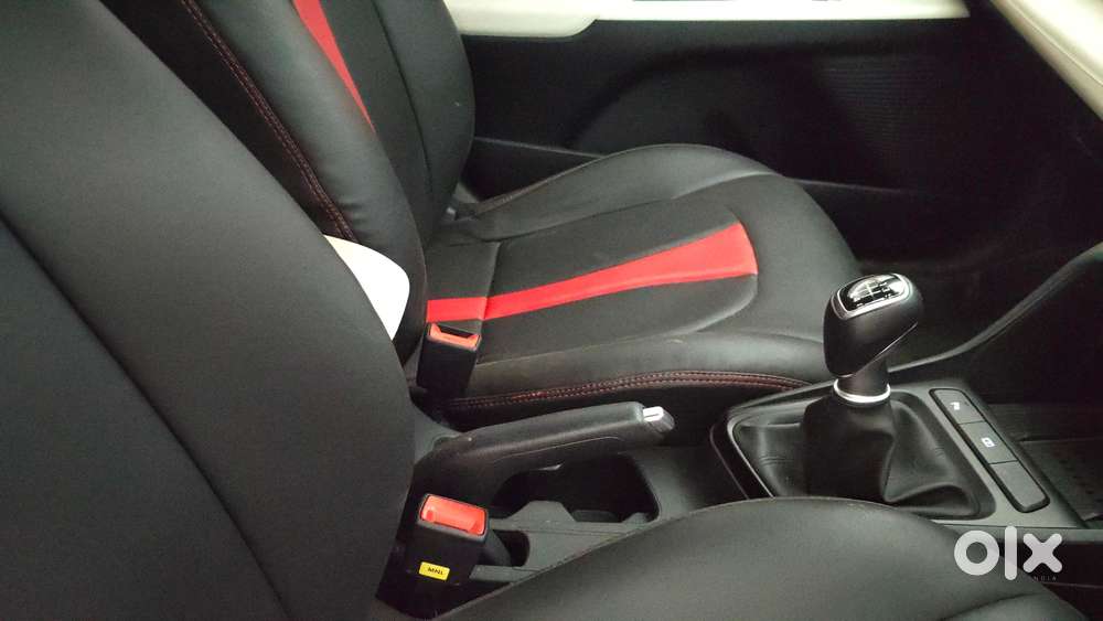 Hyundai Verna 1.5 Mpi Mt Sx (o), 2023, Petrol