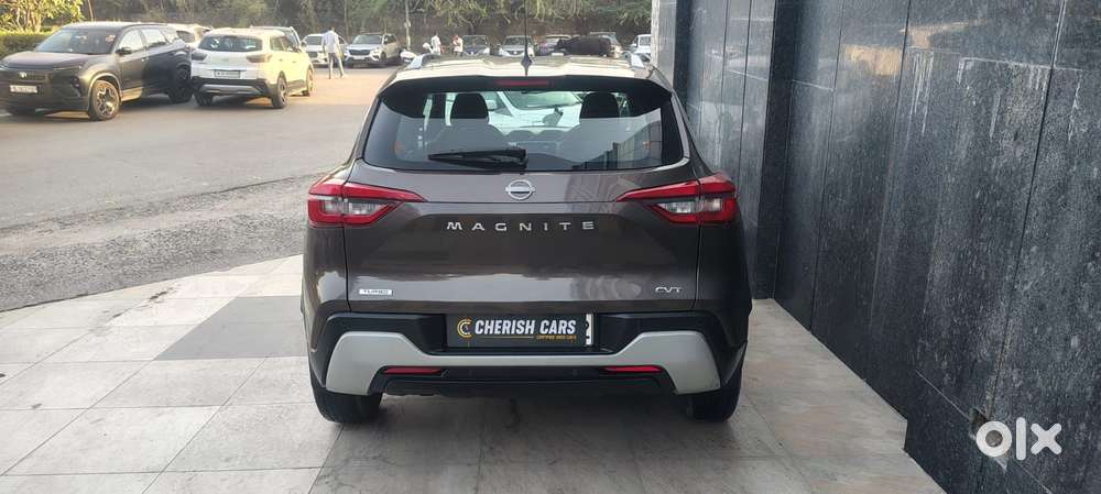 Nissan Magnite 1.0 Xv Turbo Cvt, 2022, Petrol