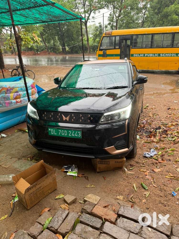 Mahindra Xuv400 2023 Car